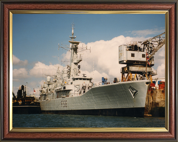 HMS Argonaut F56 Royal Navy Leander class frigate Photo Print or Framed Print - Hampshire Prints