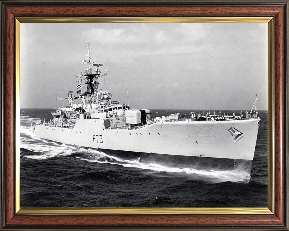 HMS Eastbourne F73 | Photo Print | Framed Print | Whitby Class | Frigate | Royal Navy - Hampshire Prints