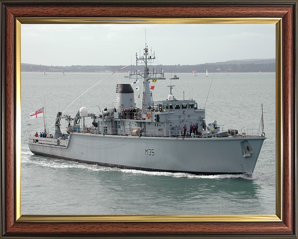 HMS Dulverton M35 Royal Navy Hunt class mine countermeasures vessel Photo Print or Framed Print - Hampshire Prints