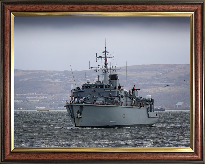 HMS Brocklesby M33 Royal Navy Hunt class Mine Counter Measures Vessel Photo Print or Framed Print - Hampshire Prints