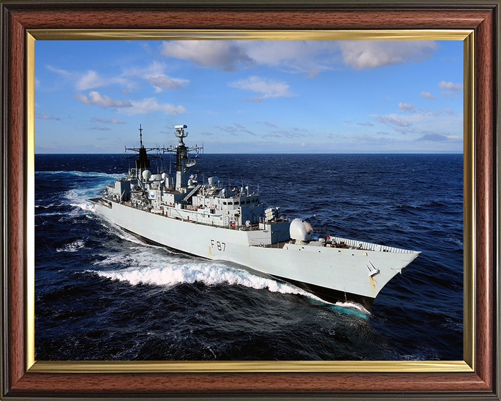 HMS Chatham F87 | Photo Print | Framed Print | Poster | Type 22 | Frigate | Royal Navy - Hampshire Prints