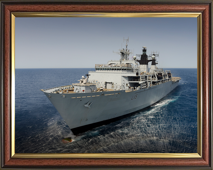 HMS Bulwark L15 Royal Navy Albion class amphibious ship Photo Print or Framed Print - Hampshire Prints