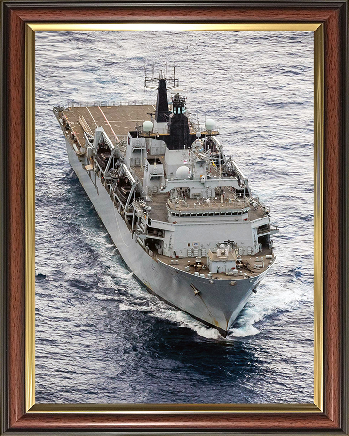 HMS Bulwark L15 Royal Navy Albion class amphibious ship Photo Print or Framed Print - Hampshire Prints