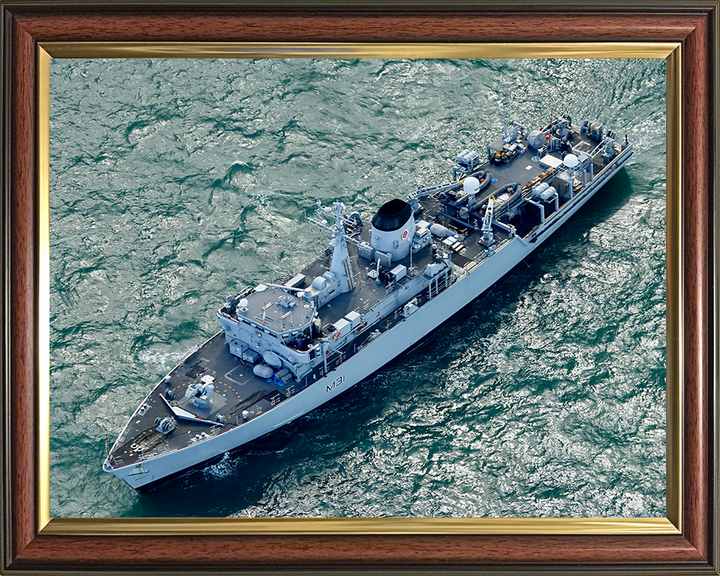 HMS Cattistock M31 Royal Navy Hunt class mine hunter Photo Print or Framed Print - Hampshire Prints