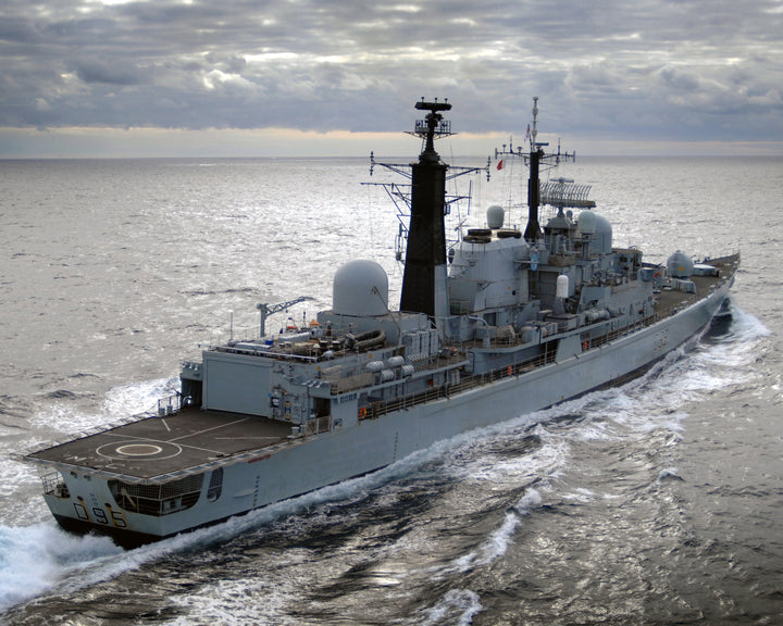 HMS Manchester D95 Royal Navy Type 42 destroyer Photo Print or Framed Print - Hampshire Prints